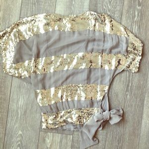 Grey sequin top
